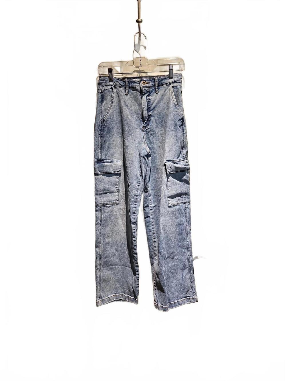 Jessica Simpson wide leg cargo jeans size 4